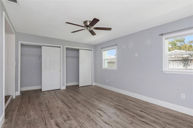 2445 60TH WAY N, St Petersburg, FL 33710