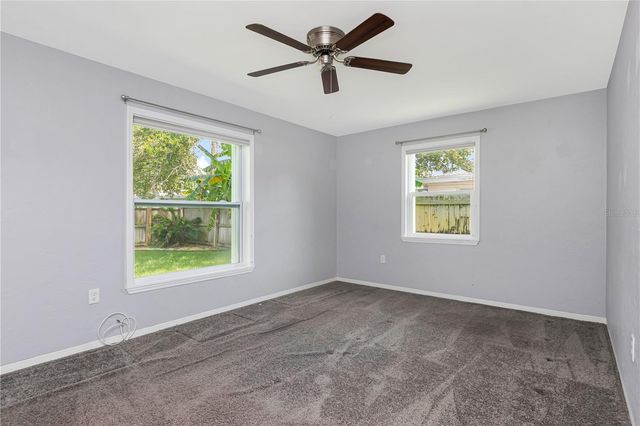 2445 60TH WAY N, St Petersburg, FL 33710