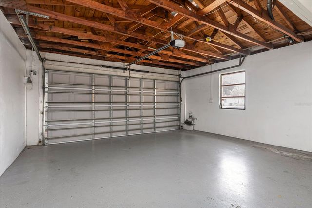 2445 60TH WAY N, St Petersburg, FL 33710