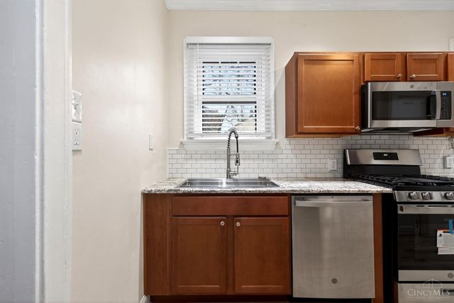 4925 Shirley Place, Cincinnati, OH 45238