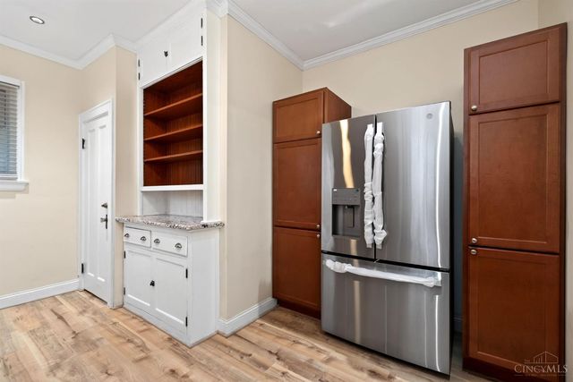 4925 Shirley Place, Cincinnati, OH 45238