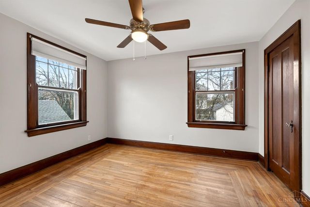 4925 Shirley Place, Cincinnati, OH 45238