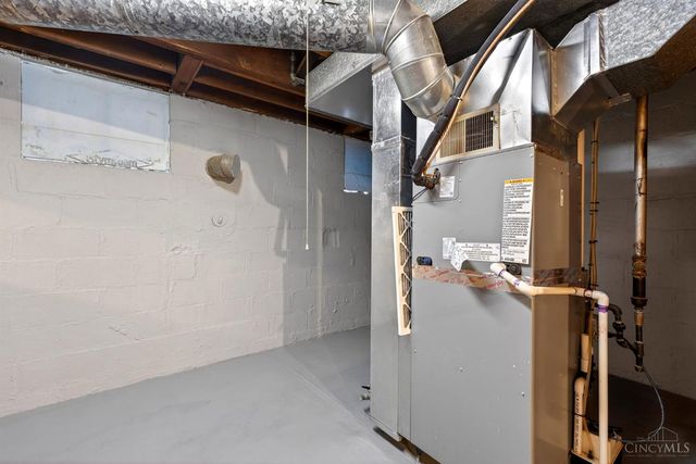 4925 Shirley Place, Cincinnati, OH 45238