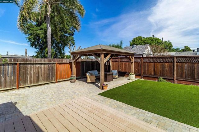 4321 Cowell Rd, Concord, CA 94518