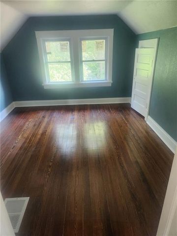 3959 saint john Avenue, Kansas City, MO 64123