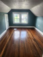 3959 saint john Avenue, Kansas City, MO 64123