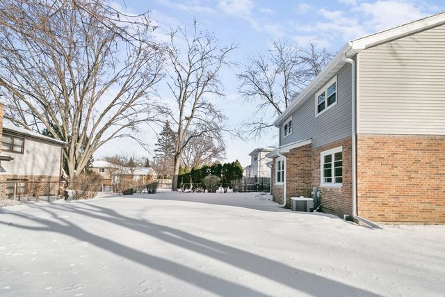 1124 187th Street, Homewood, IL 60430