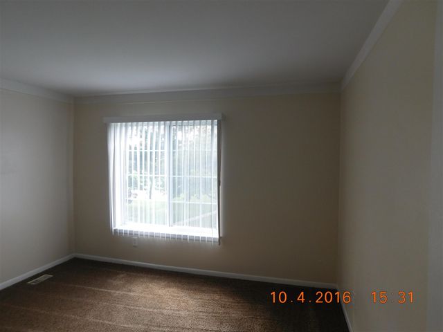 444 N Fox Hills Unit: 7, Bloomfield Hills, MI 48304