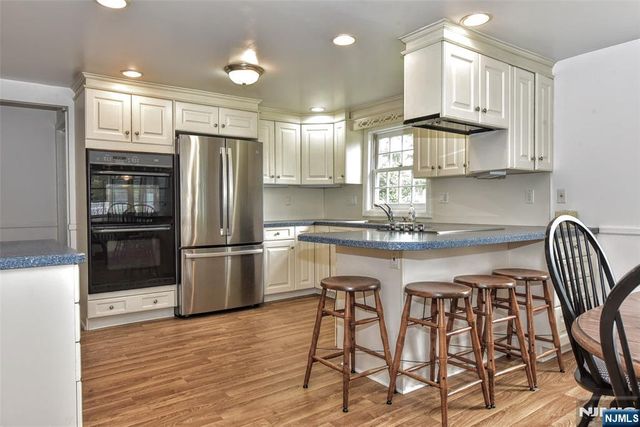 520 Lafayette Avenue, Wyckoff, NJ 07481