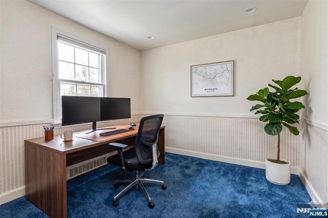 520 Lafayette Avenue, Wyckoff, NJ 07481