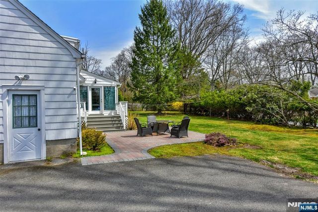 520 Lafayette Avenue, Wyckoff, NJ 07481