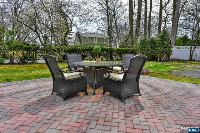 520 Lafayette Avenue, Wyckoff, NJ 07481