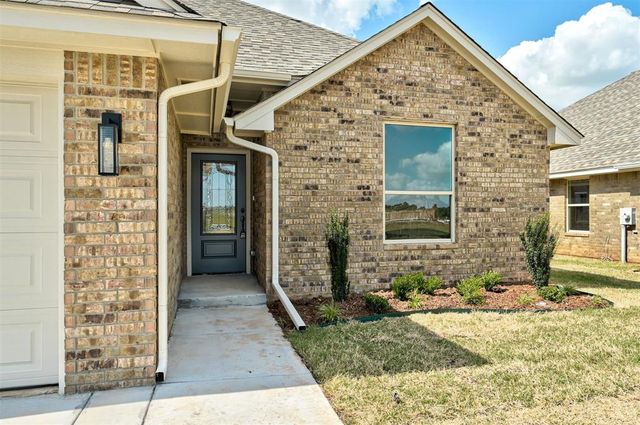 9312 NW 143rd Street, Yukon, OK 73099