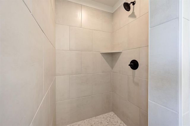 9312 NW 143rd Street, Yukon, OK 73099