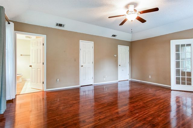 5411 Cool Springs Drive, Midlothian, TX 76065