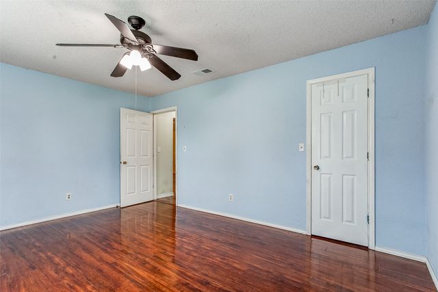 5411 Cool Springs Drive, Midlothian, TX 76065