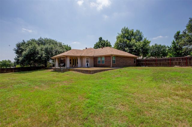 5411 Cool Springs Drive, Midlothian, TX 76065