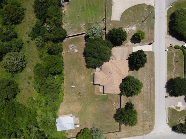 5411 Cool Springs Drive, Midlothian, TX 76065