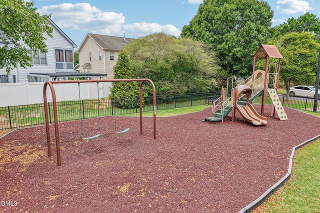 1025 Princeton View Lane, Knightdale, NC 27545