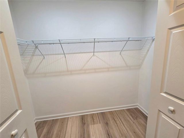 301 Barrington Hills Drive, Atlanta, GA 30350