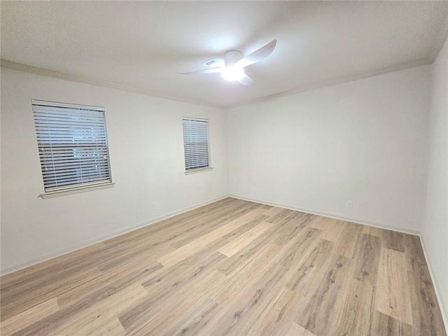 301 Barrington Hills Drive, Atlanta, GA 30350