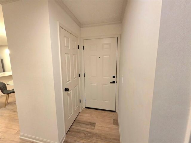 301 Barrington Hills Drive, Atlanta, GA 30350