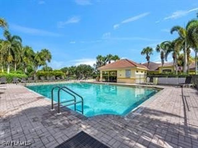 9322 Aegean CIR, Lehigh Acres, FL 33936