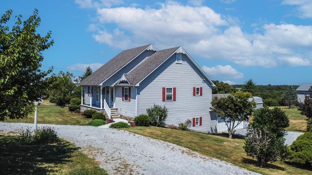 3162 Ewing Road, Ewing, KY 41039