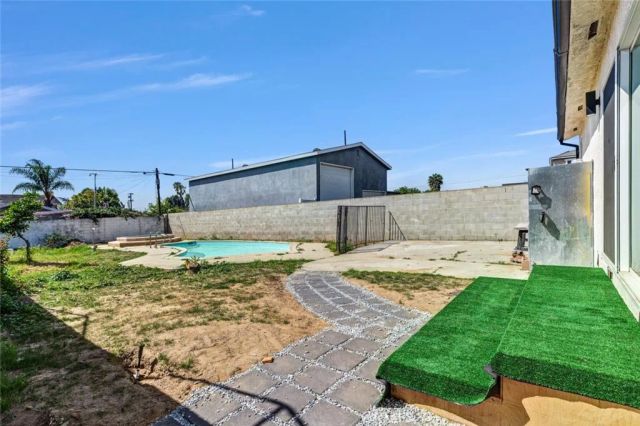 1632 W 221st, Torrance, CA 90501