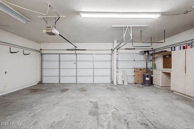 1015 E IRMA Lane, Phoenix, AZ 85024