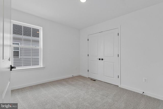 5720 HOWARD DR, Glen Burnie, MD 21061