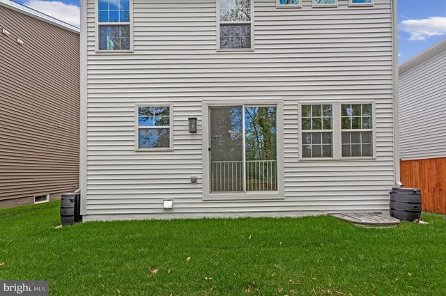 5720 HOWARD DR, Glen Burnie, MD 21061