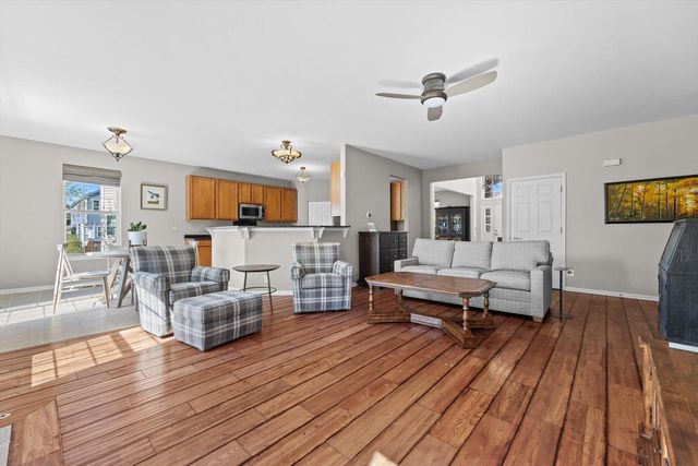 7305 148th AVENUE, Kenosha, WI 53142