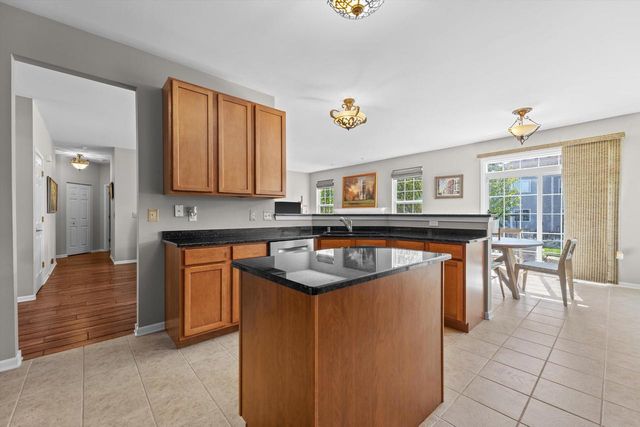 7305 148th AVENUE, Kenosha, WI 53142