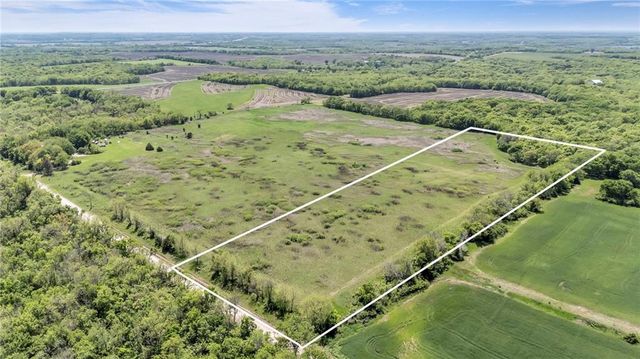 2380A Idaho Road, Williamsburg, KS 66095