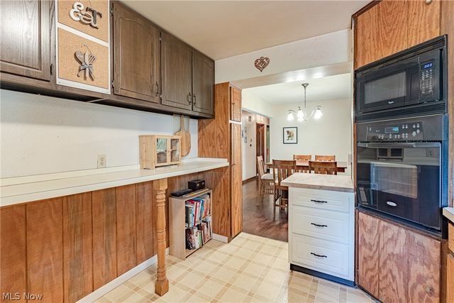 193 Timberlane Drive, Northfield, OH 44067