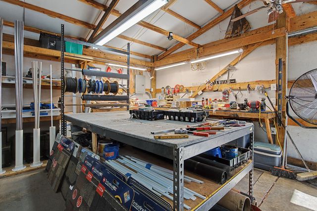 1075 Coker Ford Rd, Portland, TN 37148