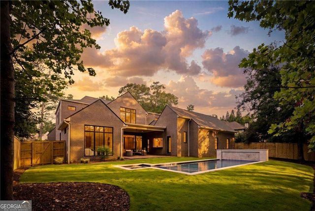 3157 Woodrow Way NE, Brookhaven, GA 30319