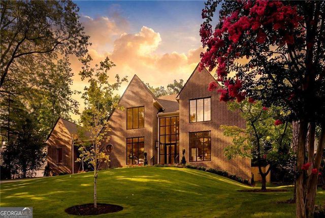 3157 Woodrow Way NE, Brookhaven, GA 30319