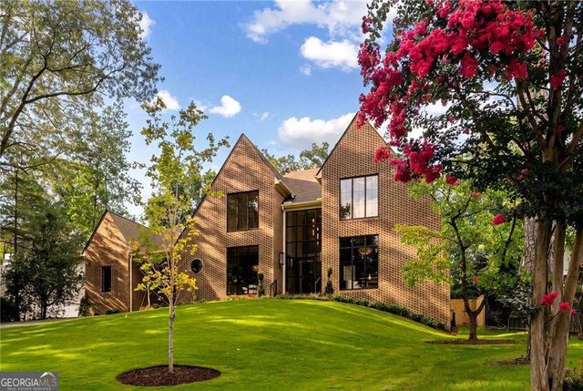 3157 Woodrow Way NE, Brookhaven, GA 30319