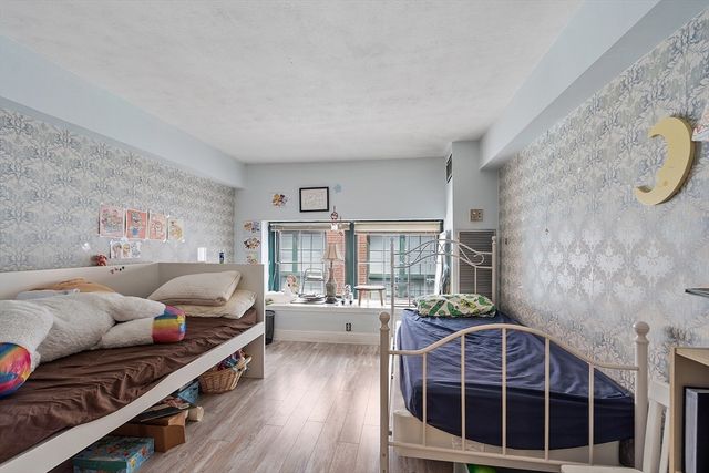 200 Market St 44B, Lowell, MA 01852