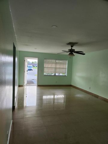 4799 Arthur Street, Palm Beach Gardens, FL 33418