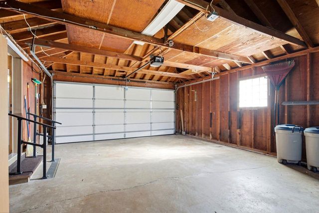 1227 DIVISION STREET, Green Bay, WI 54303