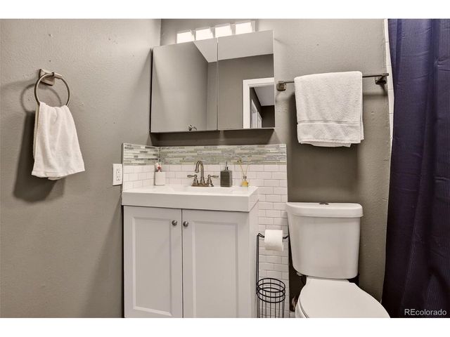 1204 S Uvalda St, Aurora, CO 80012