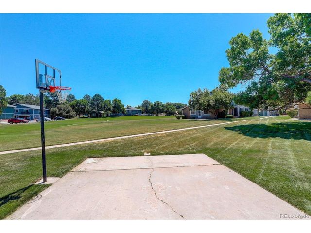 1204 S Uvalda St, Aurora, CO 80012