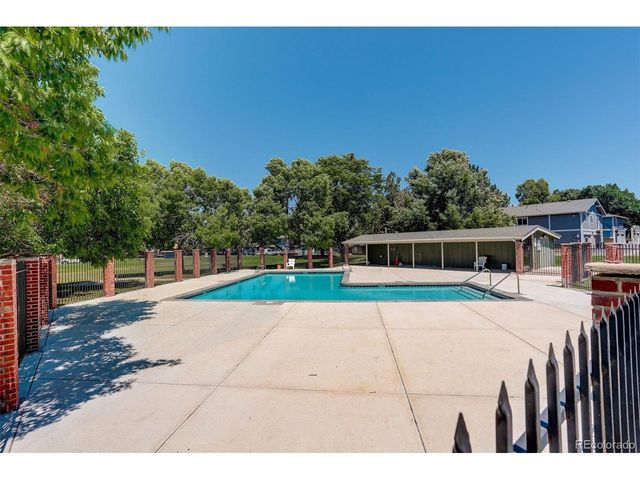 1204 S Uvalda St, Aurora, CO 80012