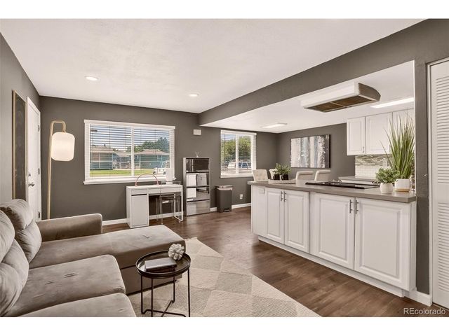 1204 S Uvalda St, Aurora, CO 80012