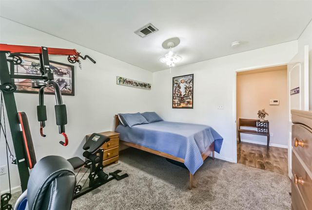 5511 Carriage Trails Drive, Mont Belvieu, TX 77523