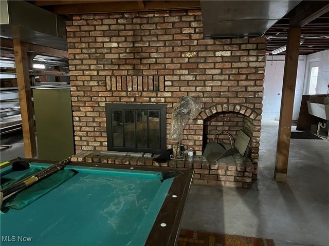 58611 Sharon Boulevard, Rayland, OH 43935