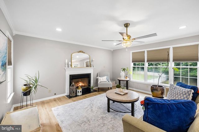 38 LYNCHESTER DR, Fredericksburg, VA 22406